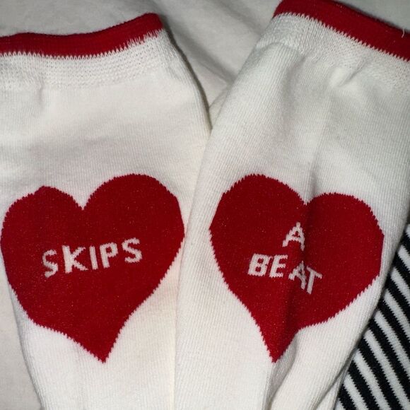 KATE SPADE ♠️ NY THREE PAIR MULTI DESIGNS CREW SOCKS NWT OS - Picture 2 of 4